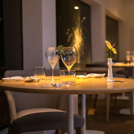 Hotel The First Arte - Preferred & 5*