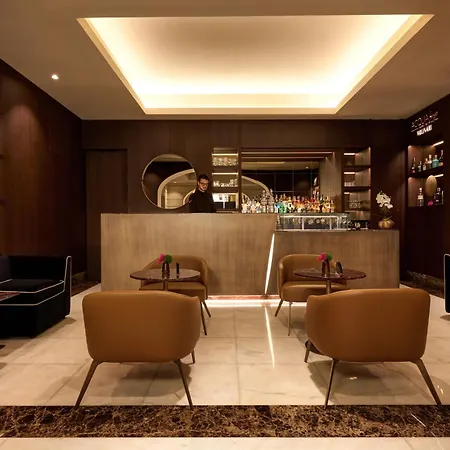 The First Arte - Preferred & 5* 罗马