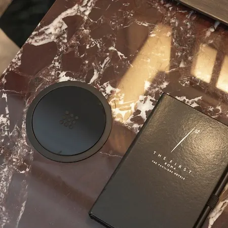 酒店 The First Arte - Preferred & 5*